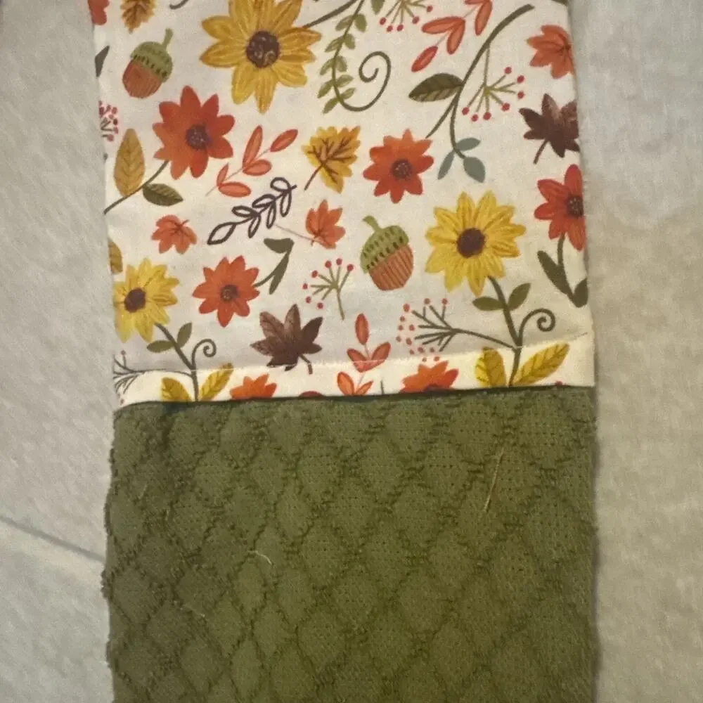 Farmhouse Green Floral Kitchen Towel Boa 34